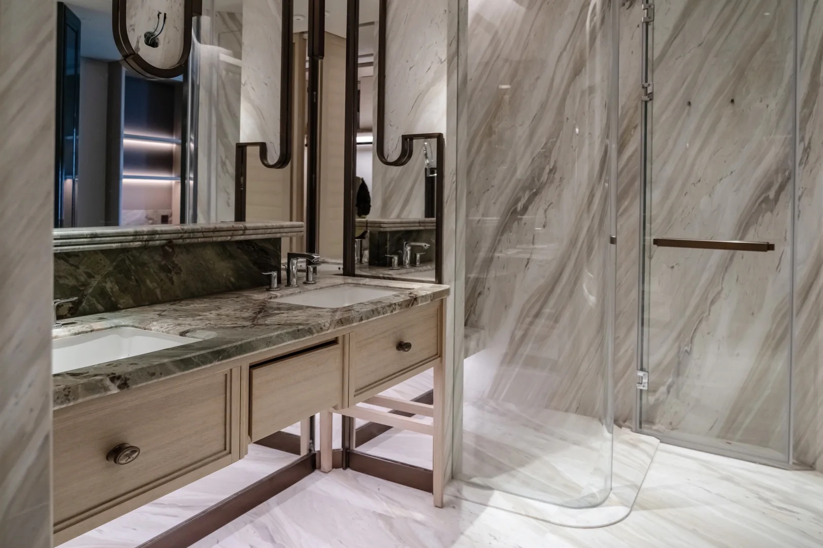 How to Handle Mold on Marble?