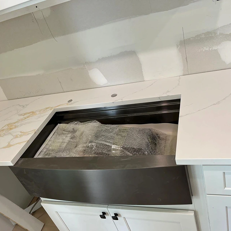 Calacatta Gold Quartz Countertop